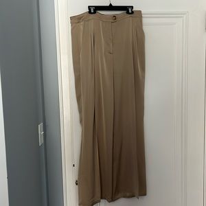 Women’s trousers